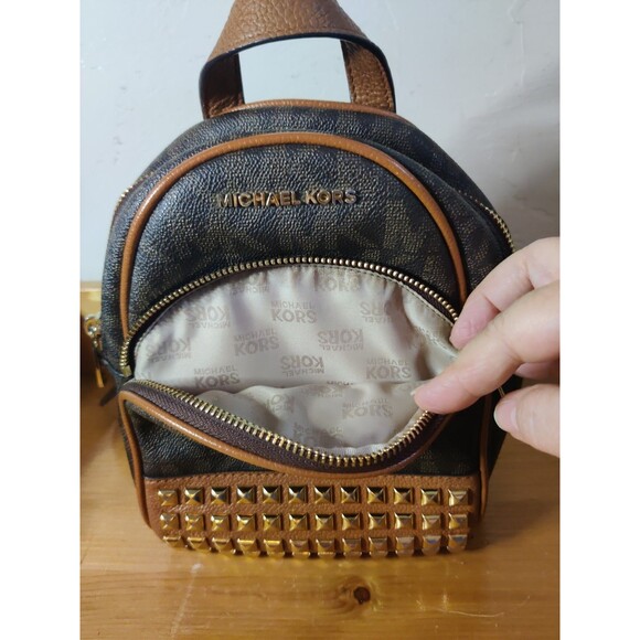 Michael Kors Rhea Mini Backpack Purse Brown Gold Square Studs Read! - Picture 2 of 15